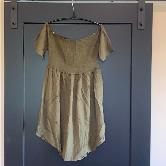 Heart & Hips Dresses & Skirts - 3/$15 Forever 21 Olive Green Dress Size M